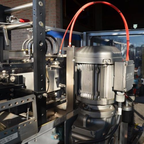 Hartness Model 835 30 CPM Drop Case Packer with Oscillating High Speed Laner