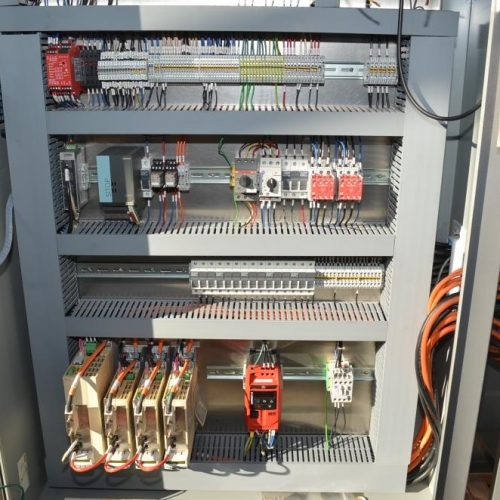 Hartness Model 835 30 CPM Drop Case Packer with Oscillating High Speed Laner