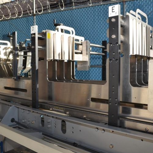 Hartness Model 835 30 CPM Drop Case Packer with Oscillating High Speed Laner