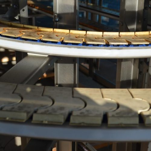 Hartness Model Dynac 6400CS (7) Tier 4in W Single File Spiral Accumulation Conveyor