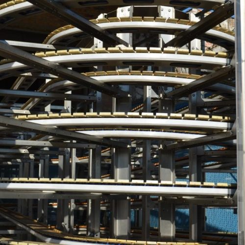 Hartness Model Dynac 6400CS (7) Tier 4in W Single File Spiral Accumulation Conveyor