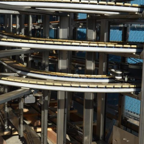 Hartness Model Dynac 6400CS (7) Tier 4in W Single File Spiral Accumulation Conveyor