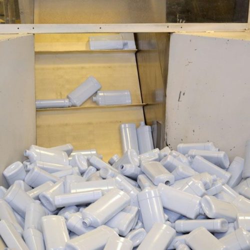 Bulk Bottle Live Bottom Feed Hopper with Integrated S/S Elevator