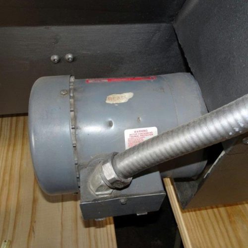 Bauer Bulk Bottle Live Bottom Hopper with Integrated Elevator