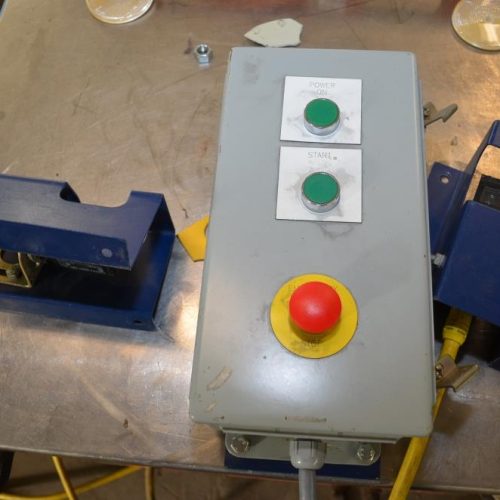 Lantech Model S300 35 LPH Straddle Style Pallet Stretch Wrapper