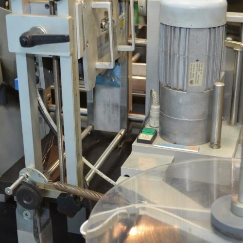 CLI Model UNI310 Wraparound 275 CPM Pressure Sensitive Labeler