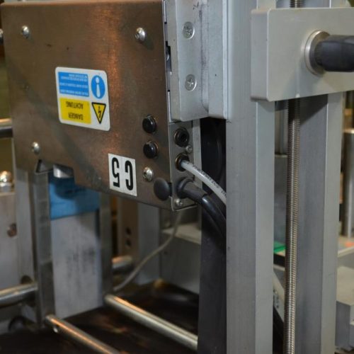 CLI Model UNI310 Wraparound 275 CPM Pressure Sensitive Labeler