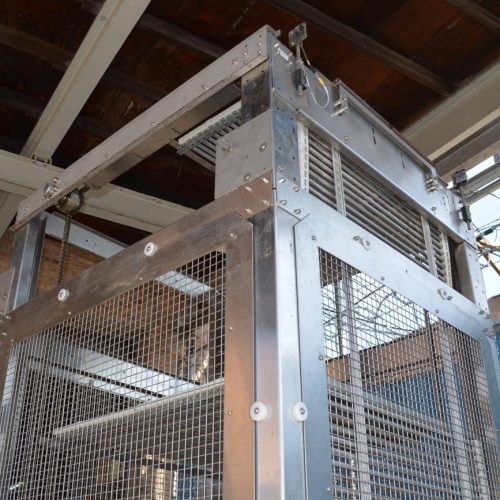 Nercon Model FlexLift S/S Case, Bundle or Bag Lift or Lower Transfer Elevator