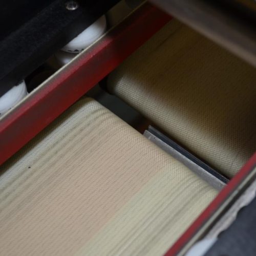 QLC High Speed Servo Driven Bottom Labeler with Label Aire 3115 Redundant Heads