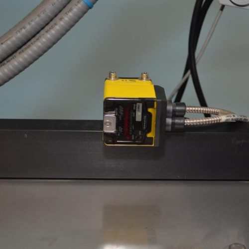 QLC High Speed Servo Driven Bottom Labeler with Label Aire 3115 Redundant Heads