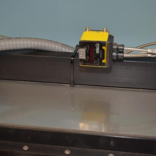 QLC High Speed Servo Driven Bottom Labeler with Label Aire 3115 Redundant Heads