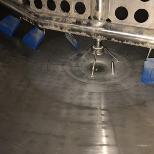 2,500 Gallon Feldmeier S/S Jacketed Sweep Scrape Agitated Tank