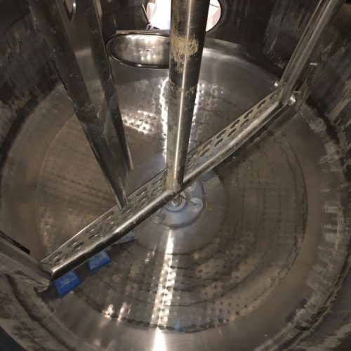 2,500 Gallon Feldmeier S/S Jacketed Sweep Scrape Agitated Tank