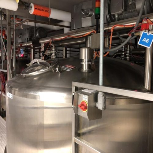 2,500 Gallon Feldmeier S/S Jacketed Sweep Scrape Agitated Tank