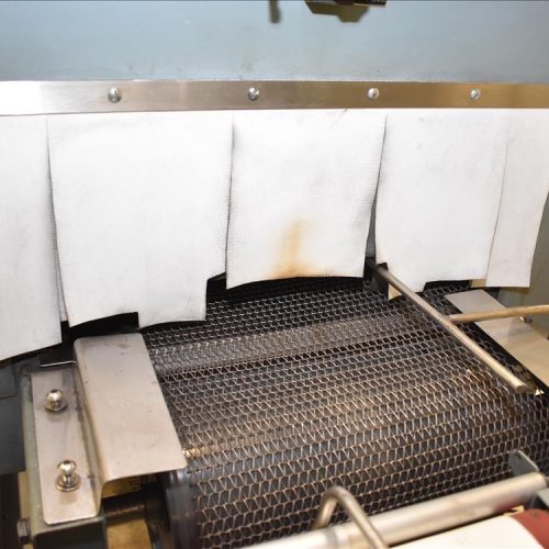 Shanklin Model A26A Automatic L-Bar Sealer with T7XL Heat Shrink Tunnel