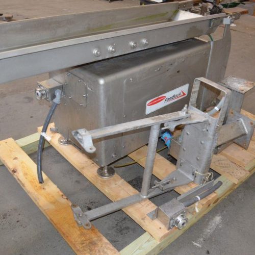 Heat and Control Model CBFB260E 15 in W x 20 ft L S/S Motion Pan Conveyor