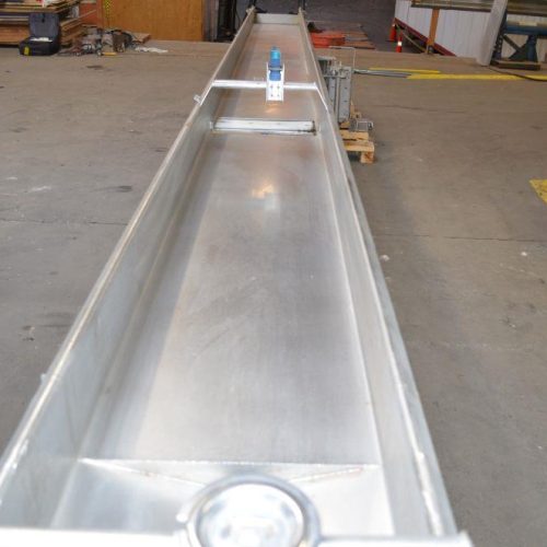 Heat and Control Model CBFB260E 15 in W x 20 ft L S/S Motion Pan Conveyor