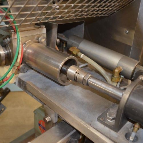 Raque Approx 10 oz Piston Filler w/ Muller 4.5 Cu Ft Jacketed Agitated Hopper