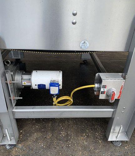 Alliance 6 ft Wide x 22 ft Long S/S Bi-Directional Accumulation Table