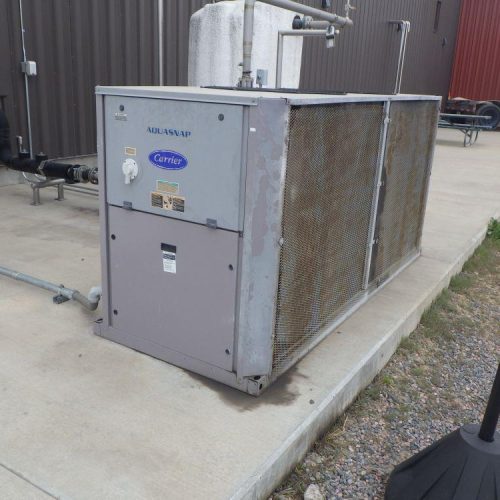 Carrier Model 30RAN030D411NS Twin Fan Package Chiller