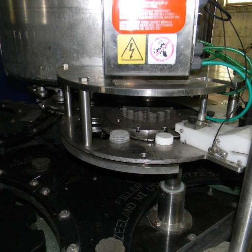 Filler Specialties Model 5418 (54) Valve S/S Monoblock Filler with Screw Capper