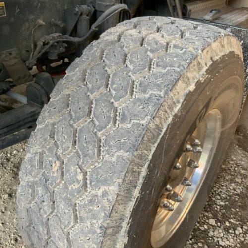 2017 Kenworth Model T800 Tandem Axle Tanker Truck with Walker 6,000 Gallon Tank