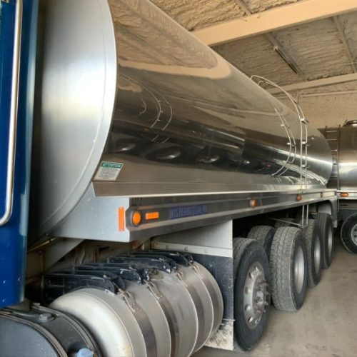 2014 Peterbilt Model 367 Tandem Axle Truck, w/ Walker 6,000 Pound Capacity Milk Tank