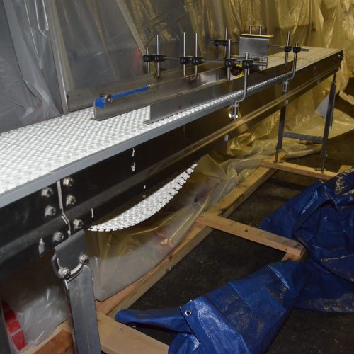 Dorner 11.5 in W x 24 ft L Straight Plastic Interlocking Chain Conveyor