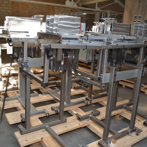 Combi Model 2EZHSDP High Speed 20 CPM Case Erector, Drop Packer, and Sealer