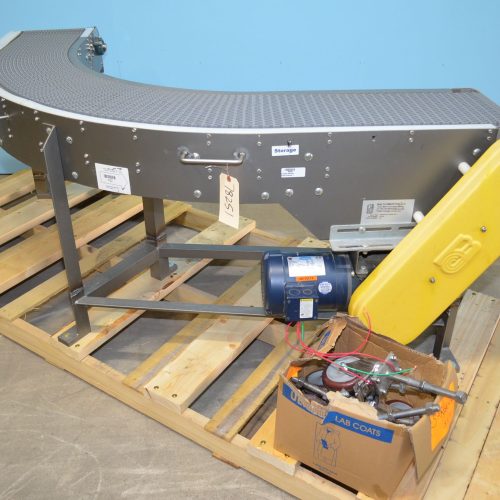 Multi Conveyor 10 in Wide 90 Degree Conveyor with Plastic Interlocking Belt