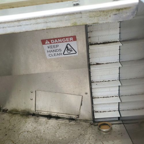 Resina Model HESpaceSaver S/S Incline Cap Elevator