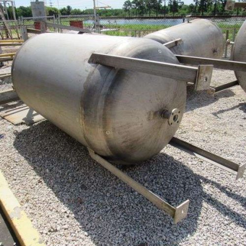325 Gallon Vertical S/S Tank