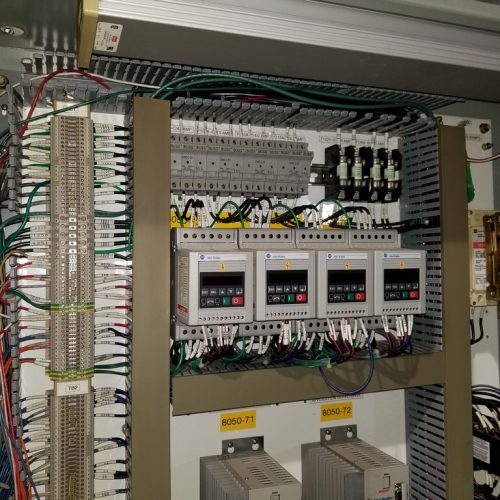 PDC Model R300 Shrink Sleeve Labeler with Heat Shrink Tunnel and Label Unwinder