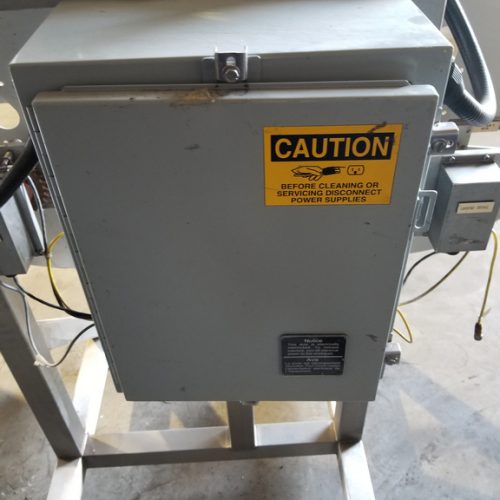 PDC Model R300 Shrink Sleeve Labeler with Heat Shrink Tunnel and Label Unwinder