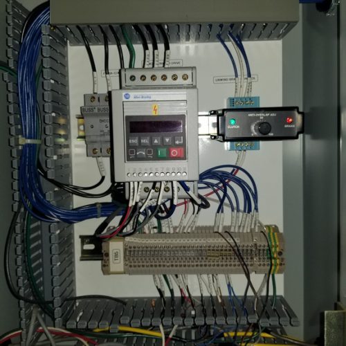 PDC Model R300 Shrink Sleeve Labeler with Heat Shrink Tunnel and Label Unwinder