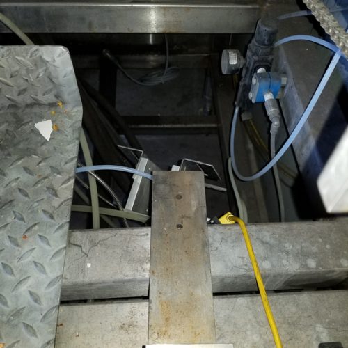 PDC Model R300 Shrink Sleeve Labeler with Heat Shrink Tunnel and Label Unwinder