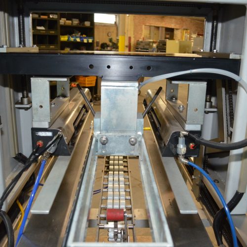 Belcor Model 250 2 in W 25 CPM Bottom Case Sealer