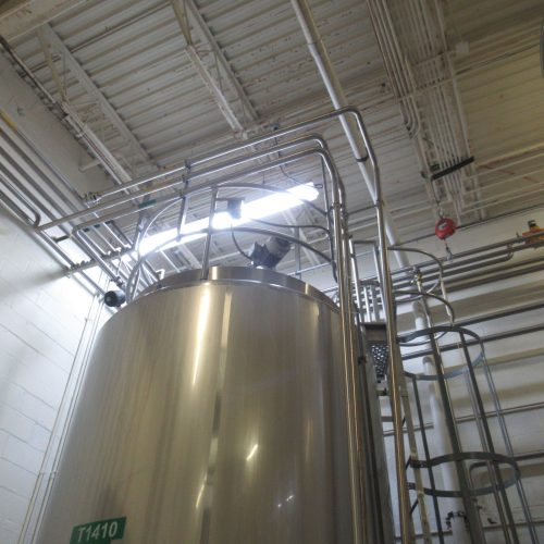 3,000 Gallon Feldmeier S/S Vertical Jacketed Prop Agitated Tank