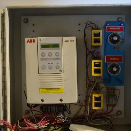 Pack West Model Royal-8 (8) Head S/S Rotary Screw Capper