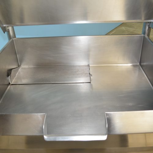 Cleveland 36.5 in W x 30 in L x 9 in D S/S Tilting Braising Pan