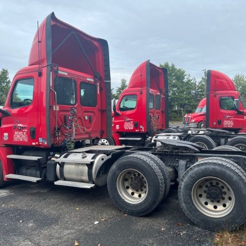 2020 Freightliner Cascadia 126 Day Cab Semi Tractor
