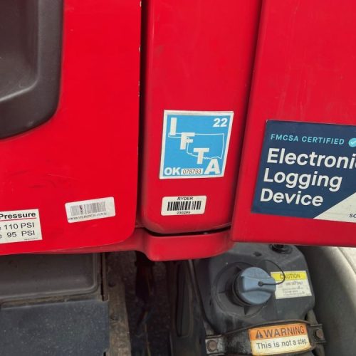 2020 Freightliner Cascadia 126 Day Cab Semi Tractor