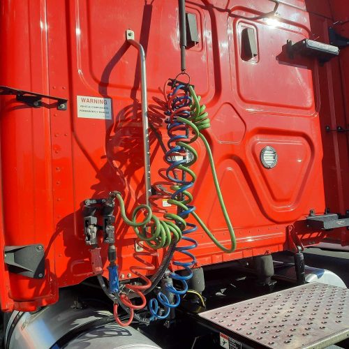 2019 Freightliner Cascadia 126 Sleeper Semi Tractor