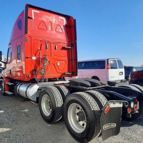 2019 Freightliner Cascadia 126 Sleeper Semi Tractor