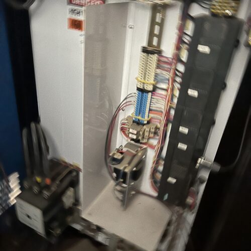 Kobelco Model KNW Series 75 HP Screw Type Air Compressor