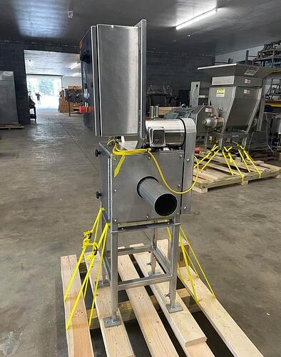 Regal S/S Pickle Spear Cutter