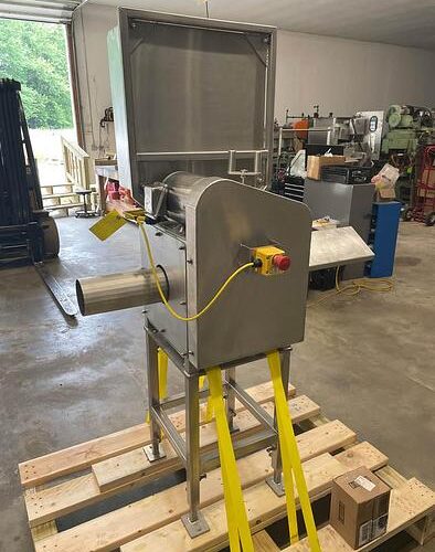 Regal S/S Pickle Spear Cutter