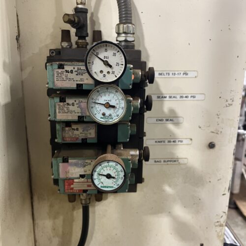 Complete VFFS System Including Key Pak Model EL1200 VFFS Machine, Linear Combination Scale, Auger Feeder and Discharge Conveyor