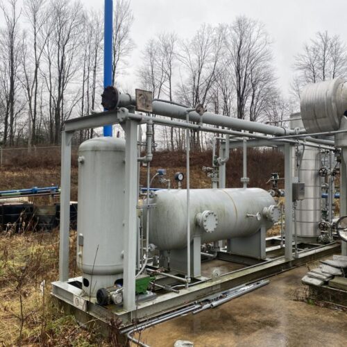 Accumulator/Economizer Skid with 36 in x 8 ft Economizer, Level and Pressure Transmitters