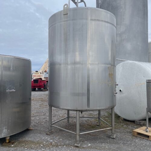 2,500 Gallon DCI Vertical S/S Jacketed Agitated Tank
